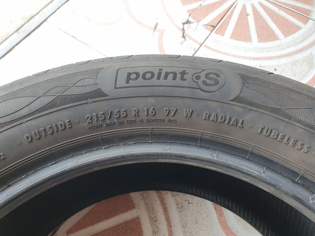 Vendo 2 pneus usados, ainda bons para andar atrás ou á frente, ou 1