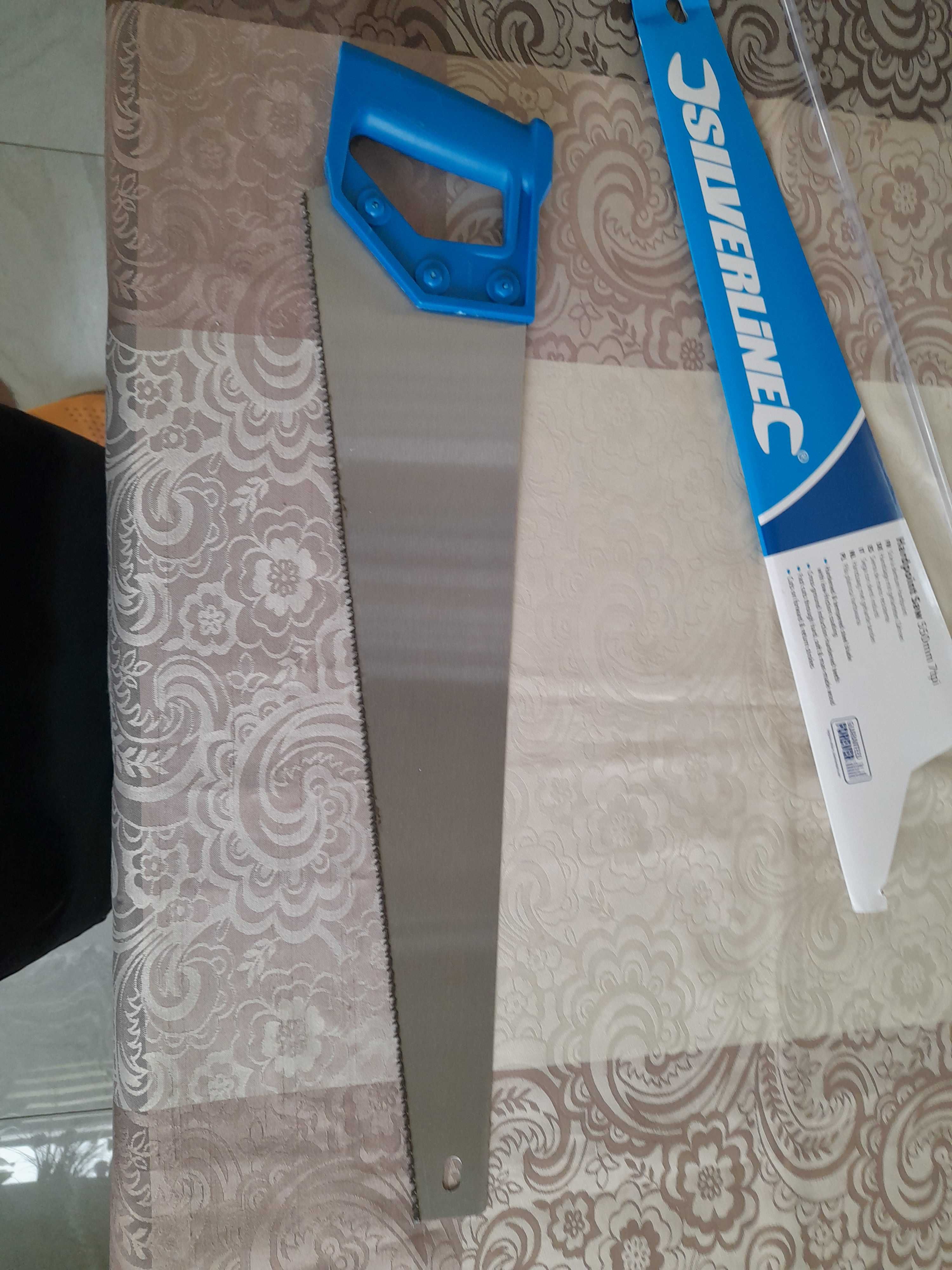 Silverline 196516 piła ręczna z hartowanymi zębami 550 mm