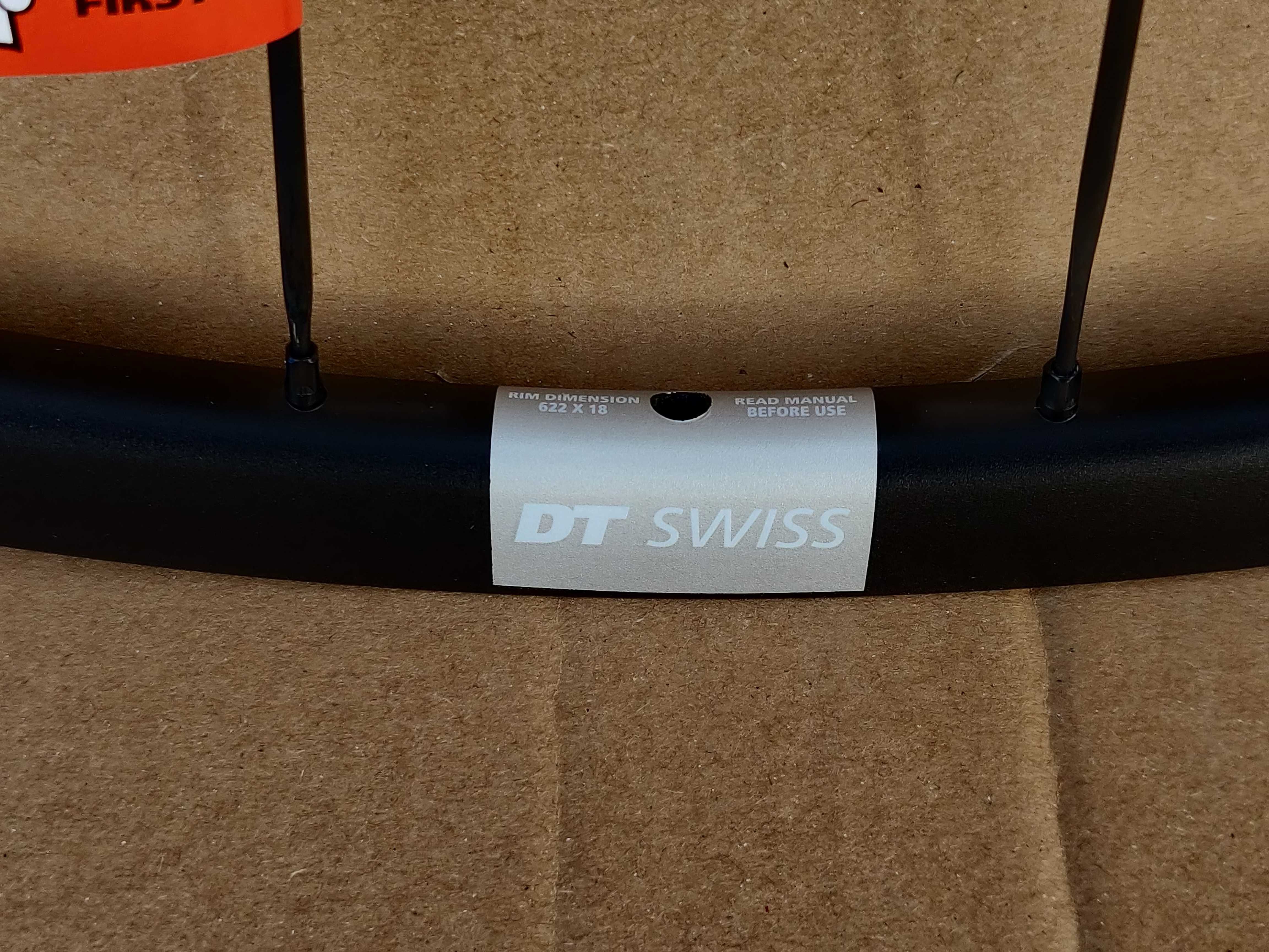 Koło szosowe DT Swiss P1750 Spline 28'' 622x18,  nowe przednie (230)
