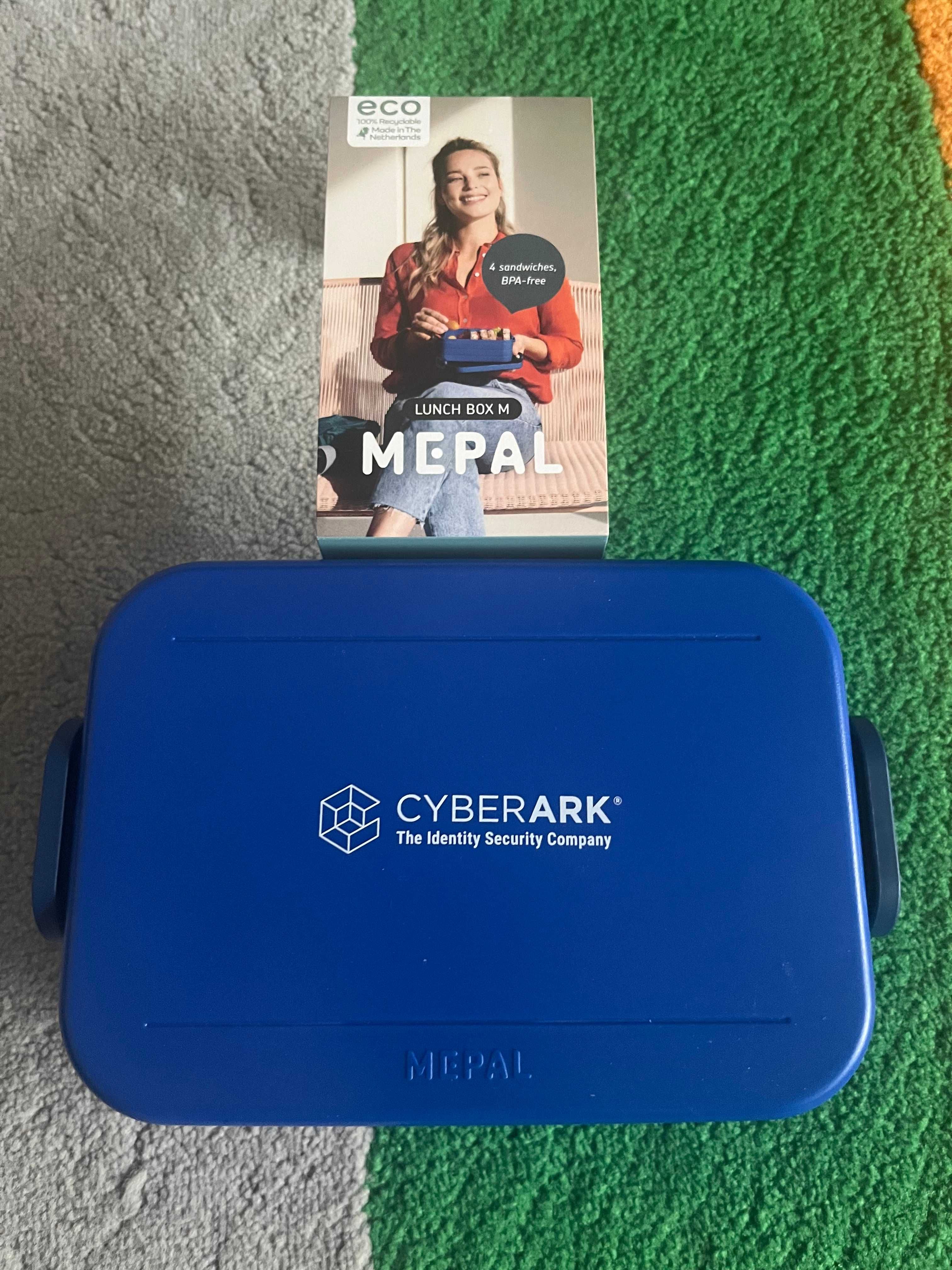 Nowy LUNCHBOX Mepal 900ml Holandia