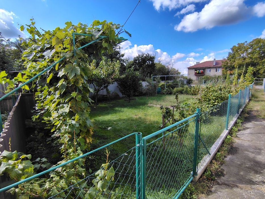 Продається 3-кімнатна квартира площею 55 м² з додатковими перевагами