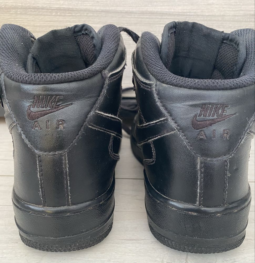 Nike Air Force One STAN BDB - 38,5 wkładka 24 cm - 70%
