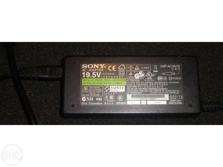 Carregador original sony 19.5v - 4.7a - 90w - novos e garantia