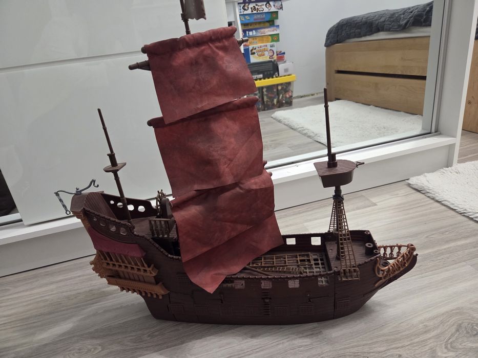 Disney piracki statek