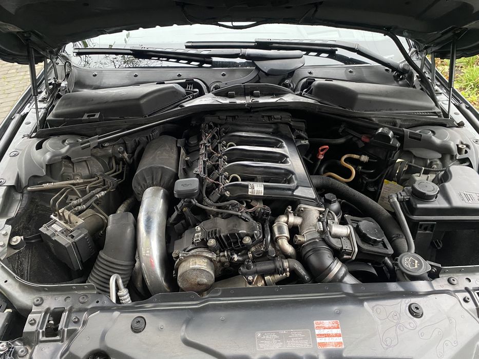 Bmw e61 525D automat 213km500nm