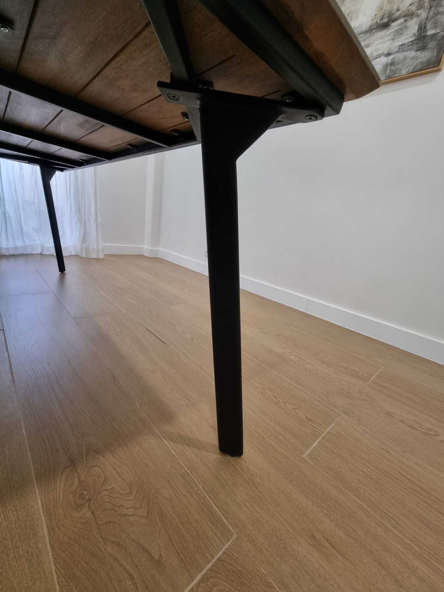Mesa de jantar design moderno