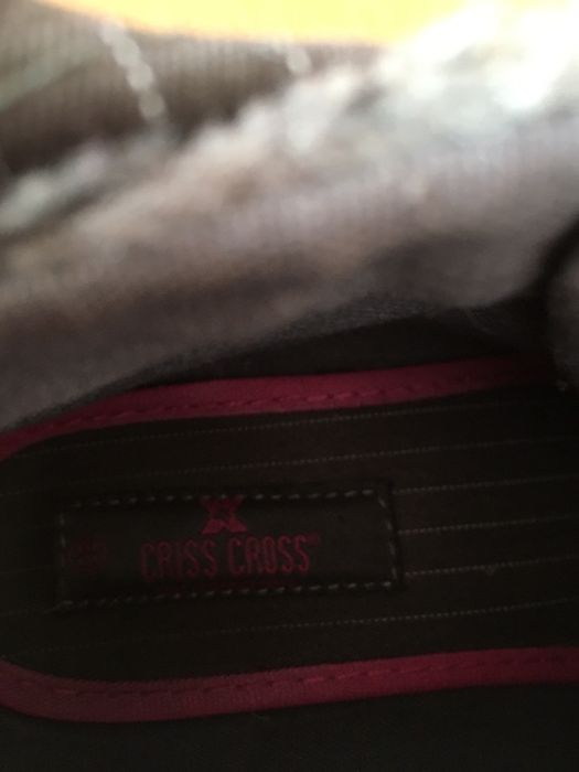 Byty trampki skórzane 38 Cross Criss