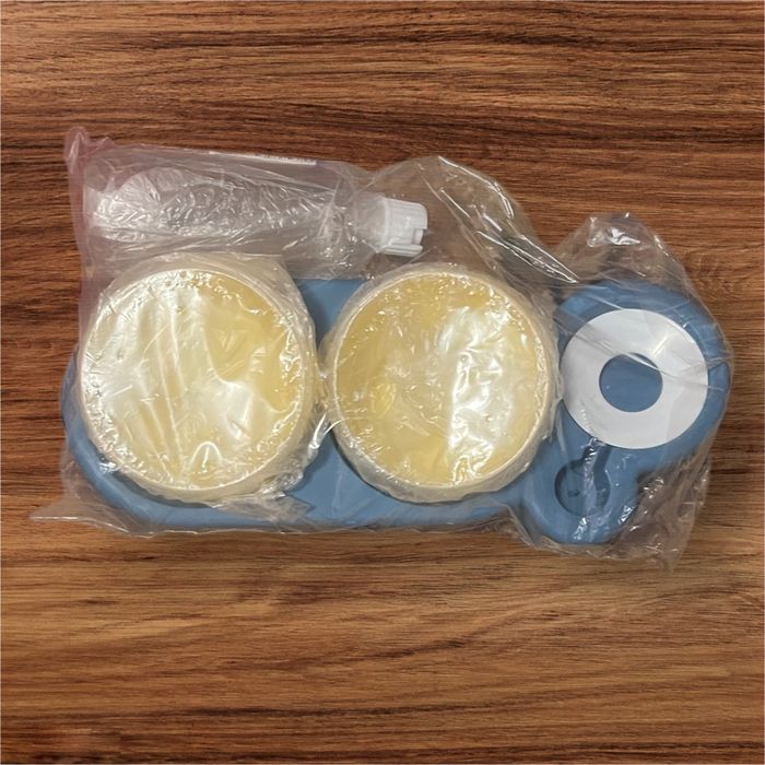 Нова кормушка для котів запакована