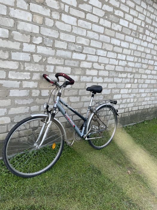 Продам велосипед на 28 колесах з алюмінієвою рамою, Перекиди sram, 21