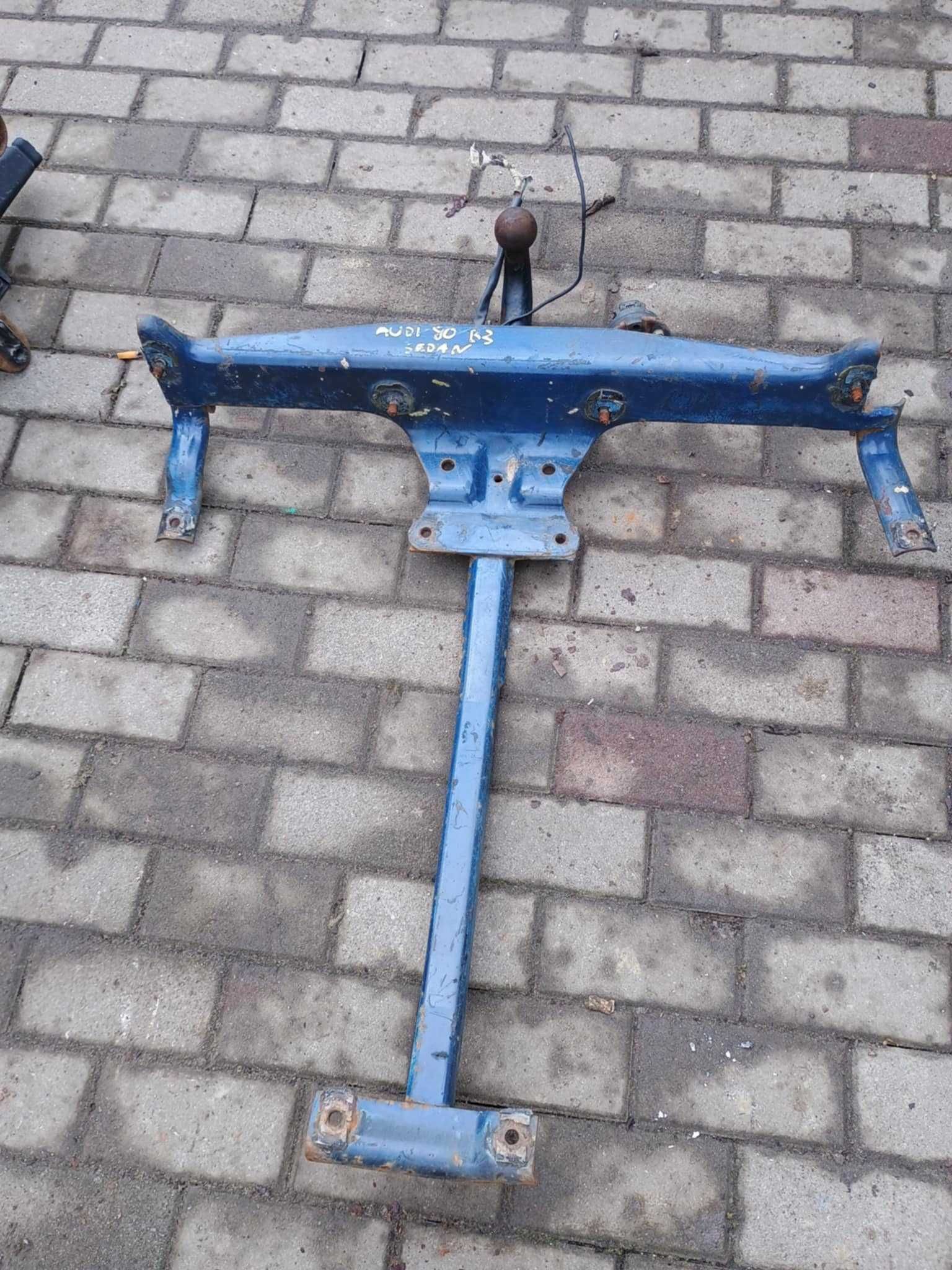 Hak holowniczy Audi 80 B3