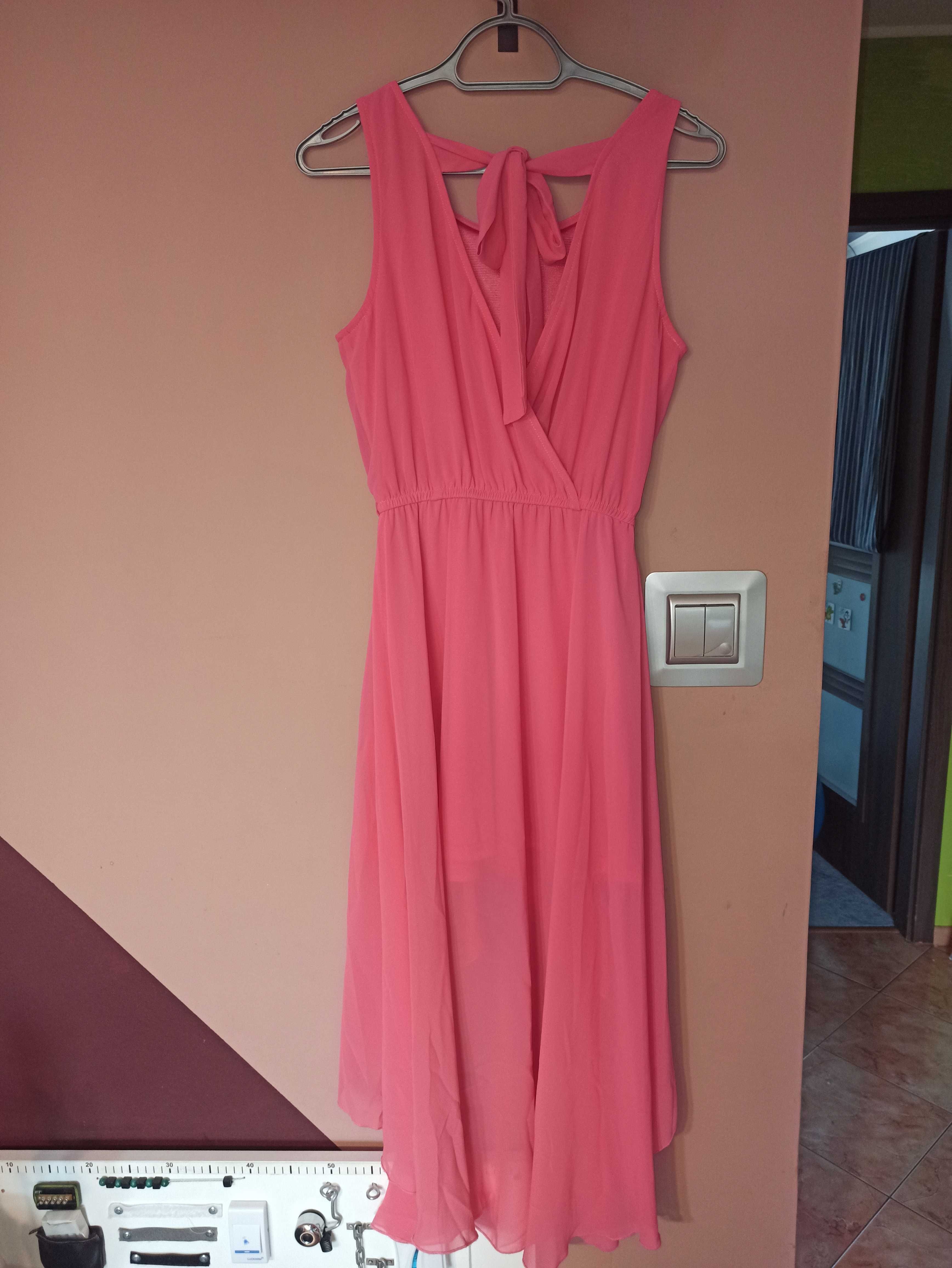 Asymetryczna różowa sukienka r. S/M