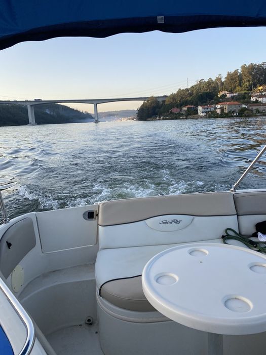 SEA RAY 240 sundeck