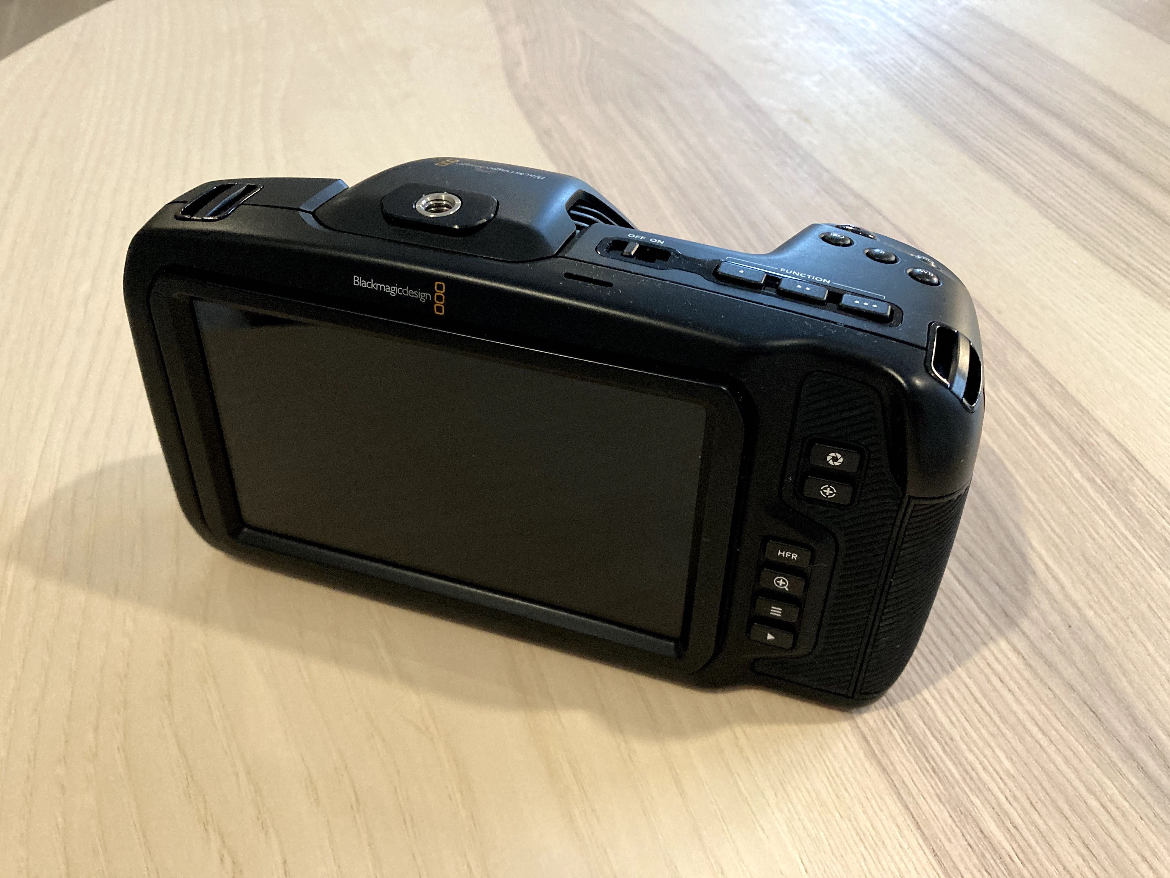 Venda a preço acessível Black Magic Pocket 4K Camera