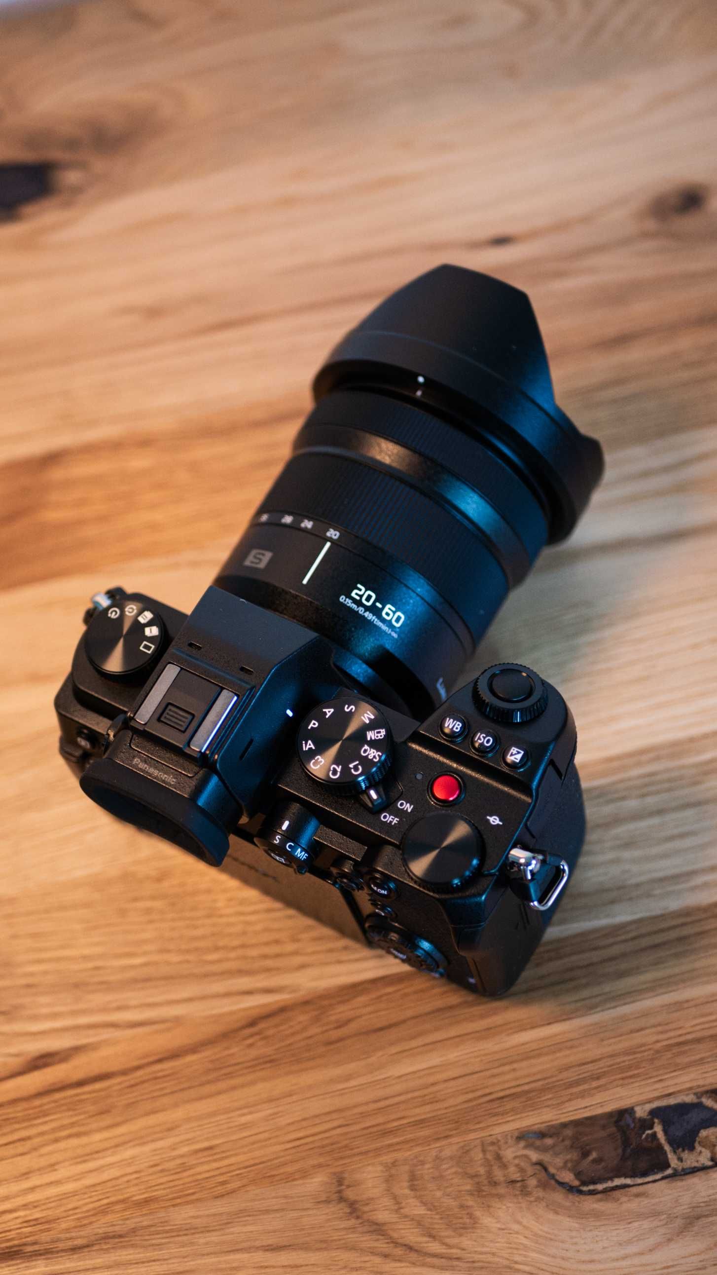 Aparat Lumix S5, Body