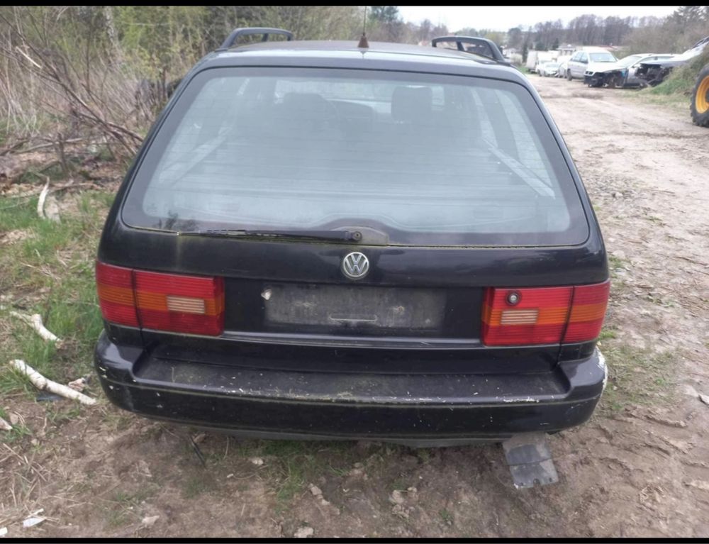 Klapa tył passat b4