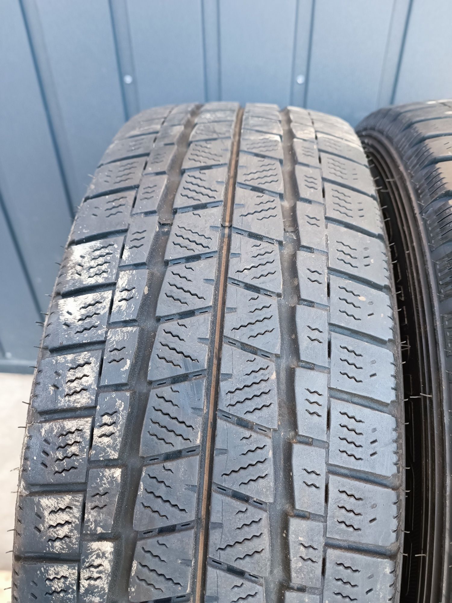 2x195/65 R16C Falken Eurowinter Van01 zimowe