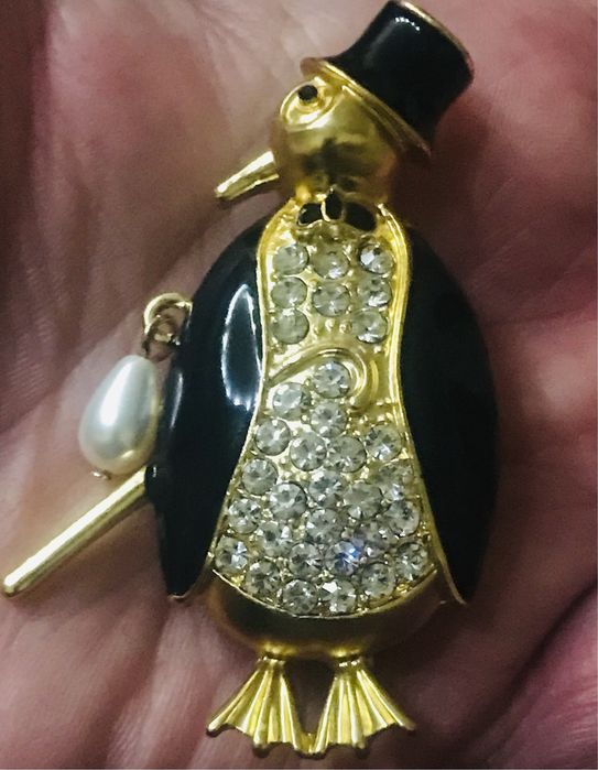 Вінтажні брошки.Лот вінтажних намист із штучних перлів і бісеру .