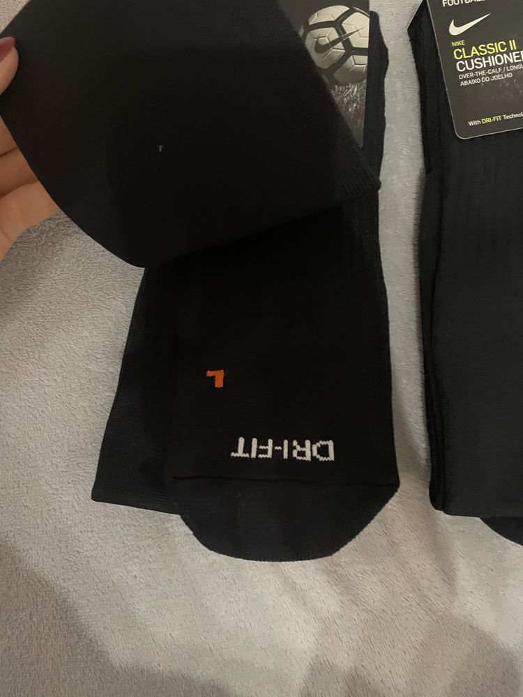 Nike skarpety getry do pilki noznej nowe