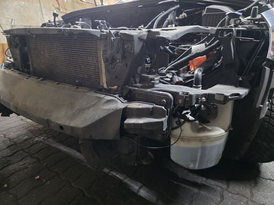 Pas Przedni z Chłodnicami Kpl. Volvo V60 S60 10-13r. 1.6 Turbo