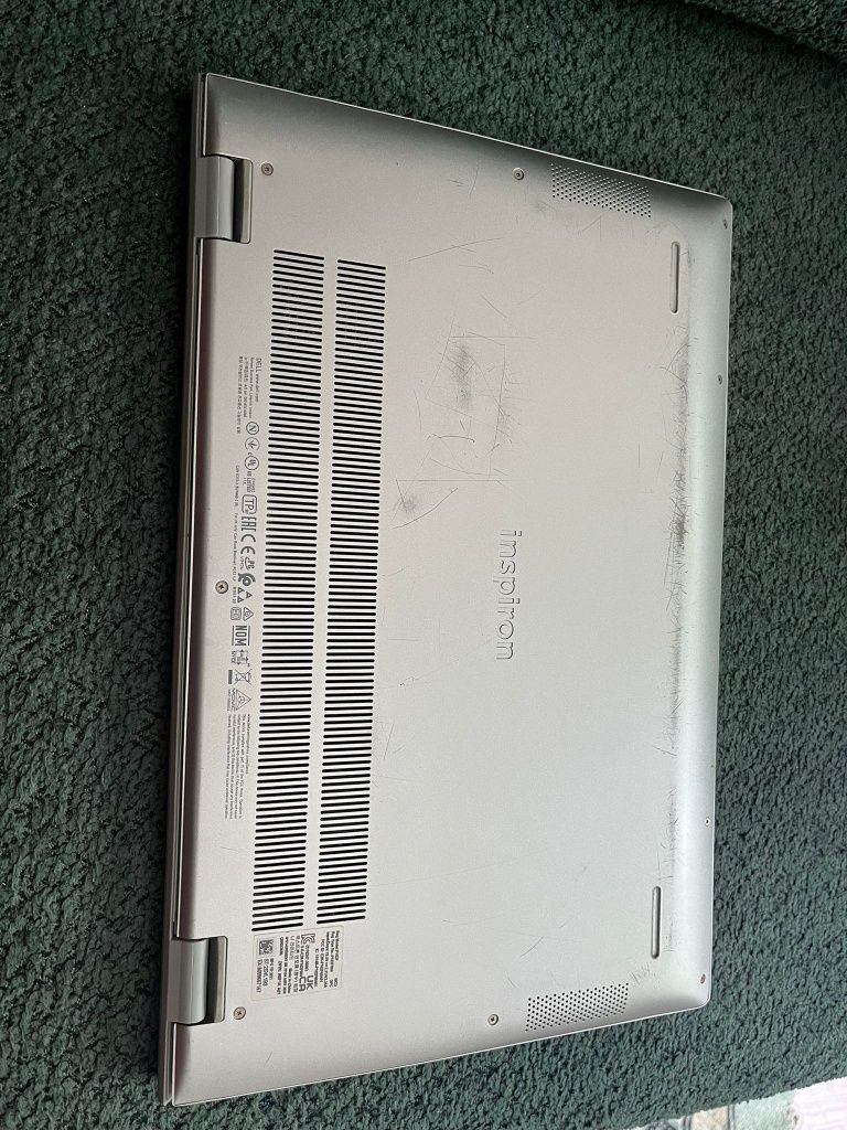 Laptop Dell P1F02 i Drukarka HP DeskJet 2710e All-in-One
