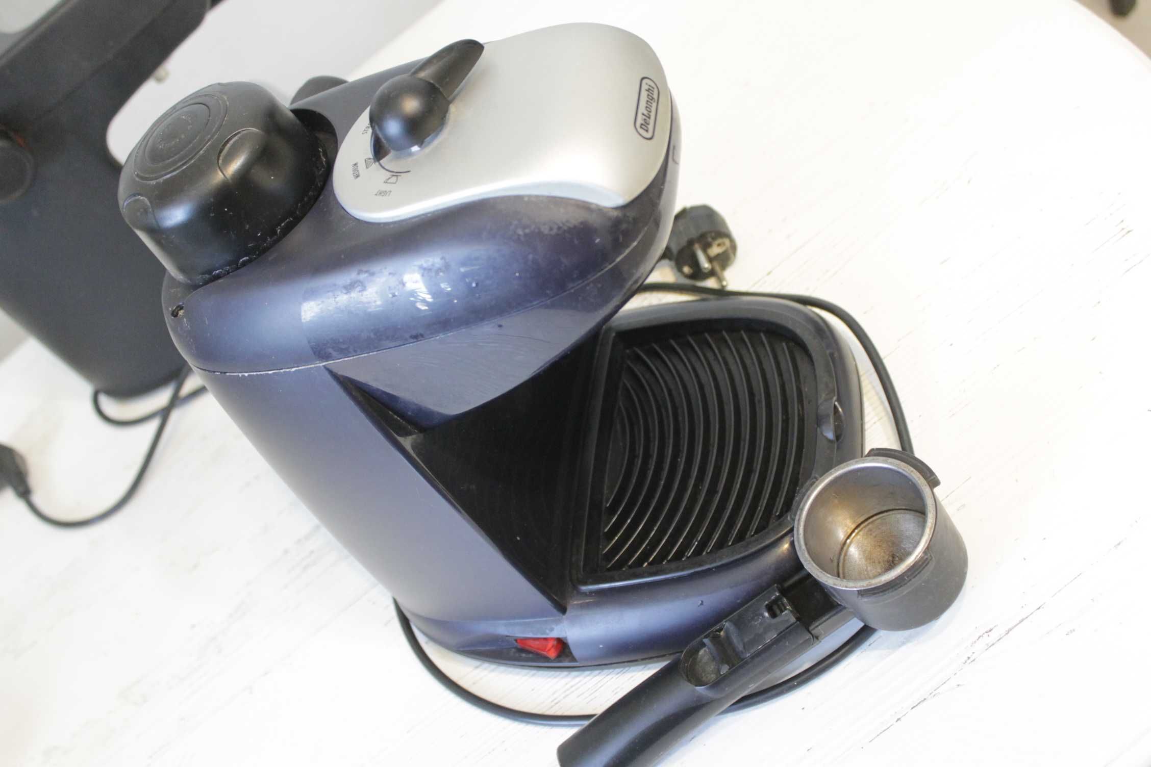Кавоварка еспресо (ріжкова) Binatone EM-207 + Delonghi EC7 гарний стан