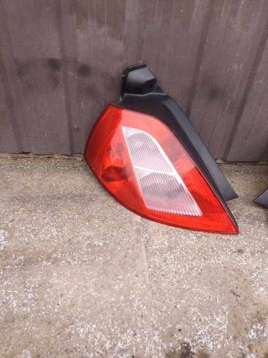 Ліхтар фонар стоп Renault Megane II хетчбек Рено Мегане 2 задні стопи