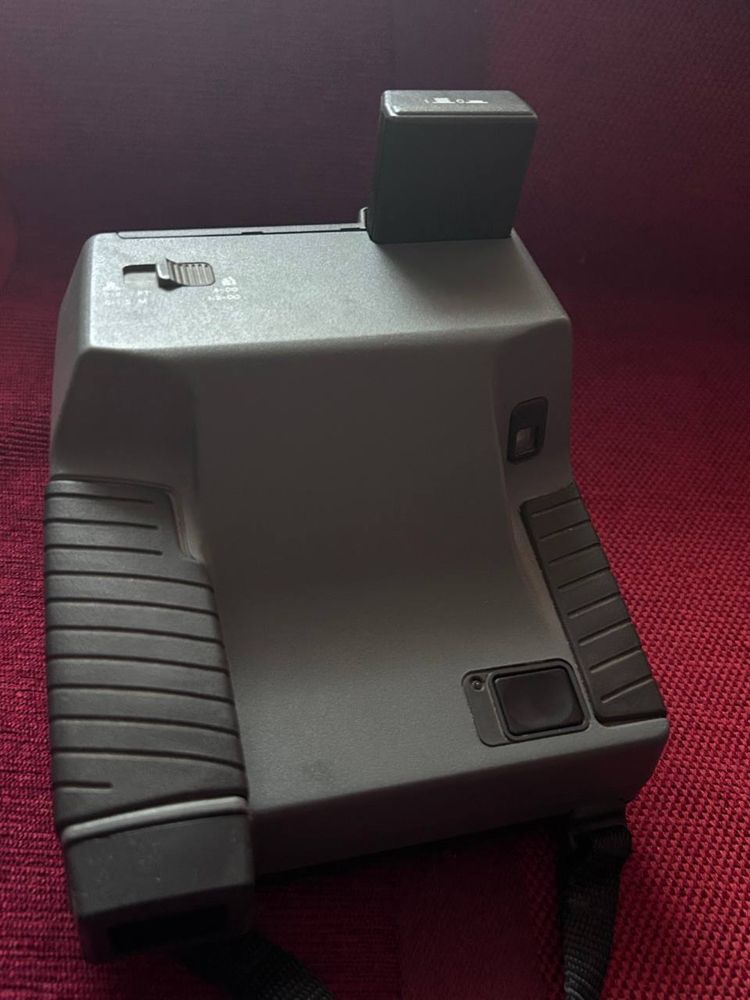 Polaroid impulse
