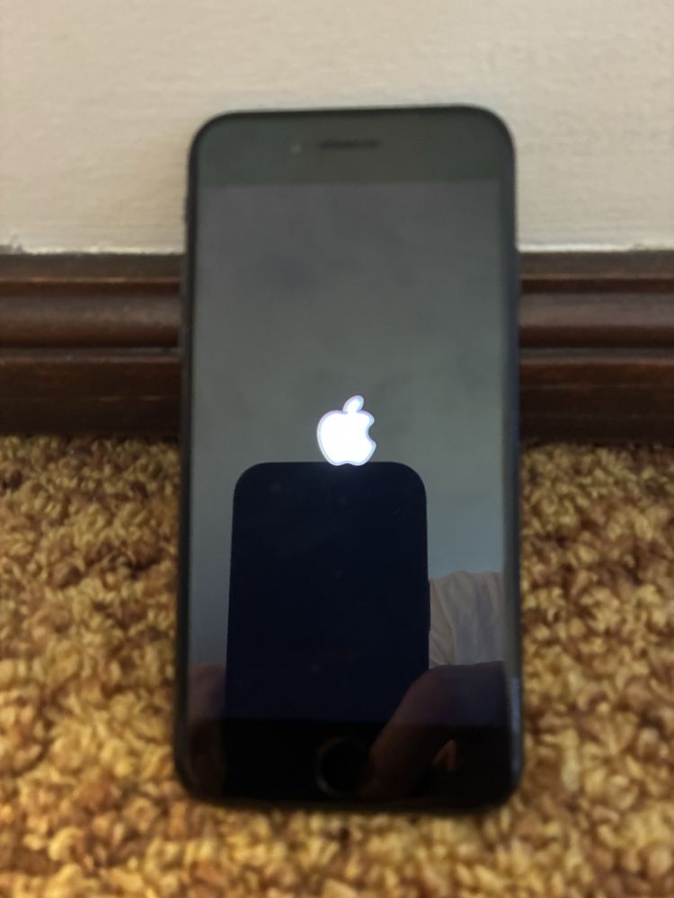 Iphone 7 usado com capa e carregador
