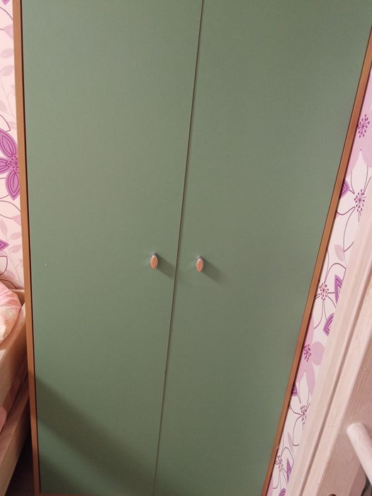 Продам стінку " Юніор"