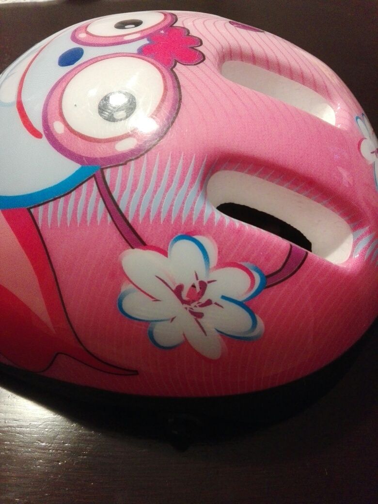 Kask chronny dla dziewczynki