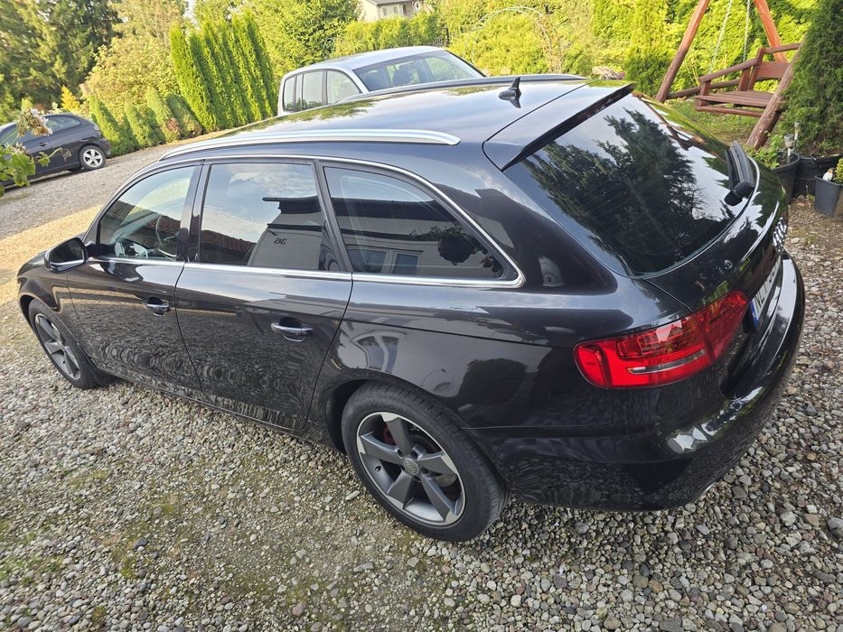 Audi A4 B8 2010r