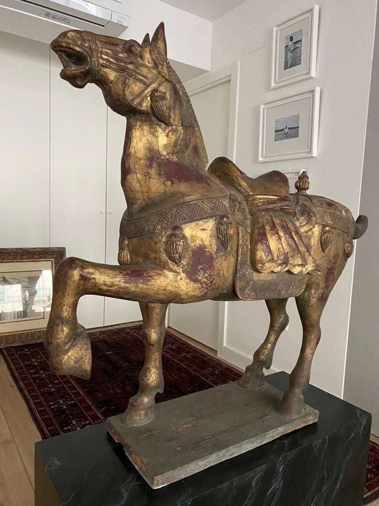 Cavalo de madeira Dinastia Tang, meados séc. XIX.