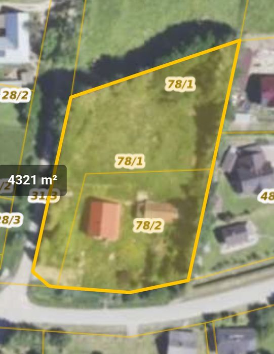 2 działki (w tym jedna z domem)