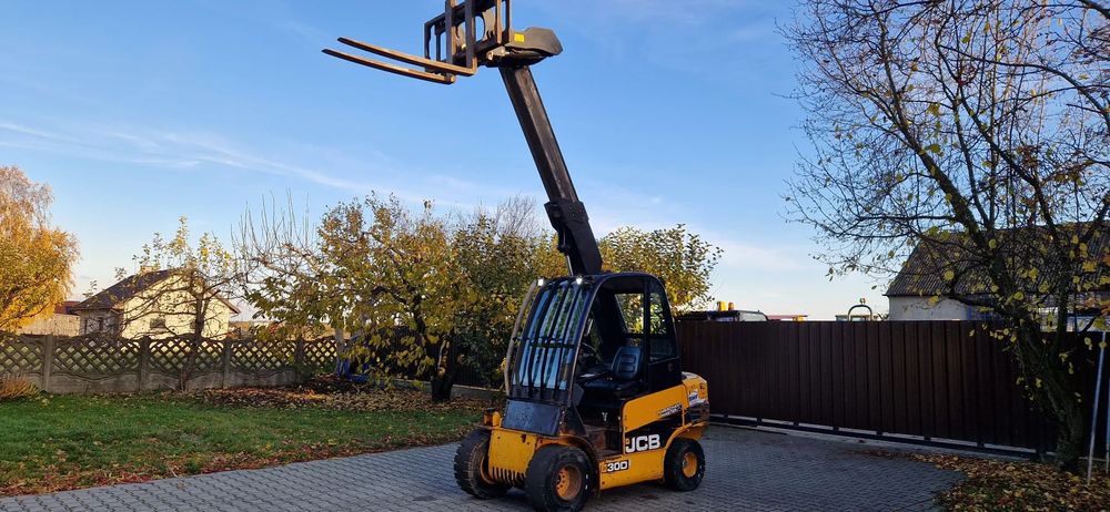 JCB TLT 30D 3 tony Jcb 8026 15c-1  2015r JCB TLT 30 D  3 tony udżwig