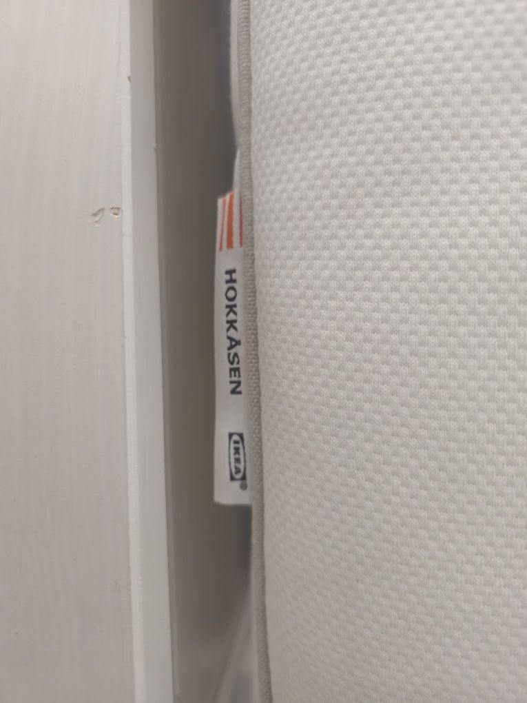 Cama HEMNES Ikea