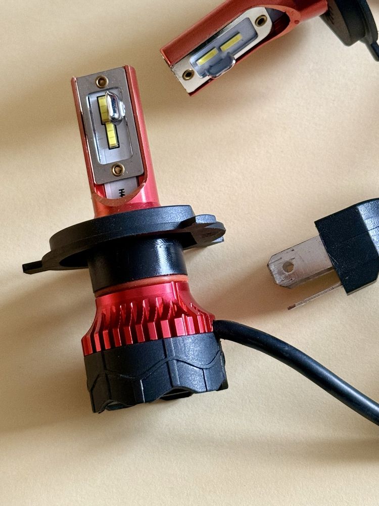 Żarówka H4 LED COB K5 300% mocy