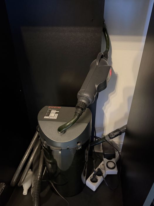 Aquário completo 200L com móvel