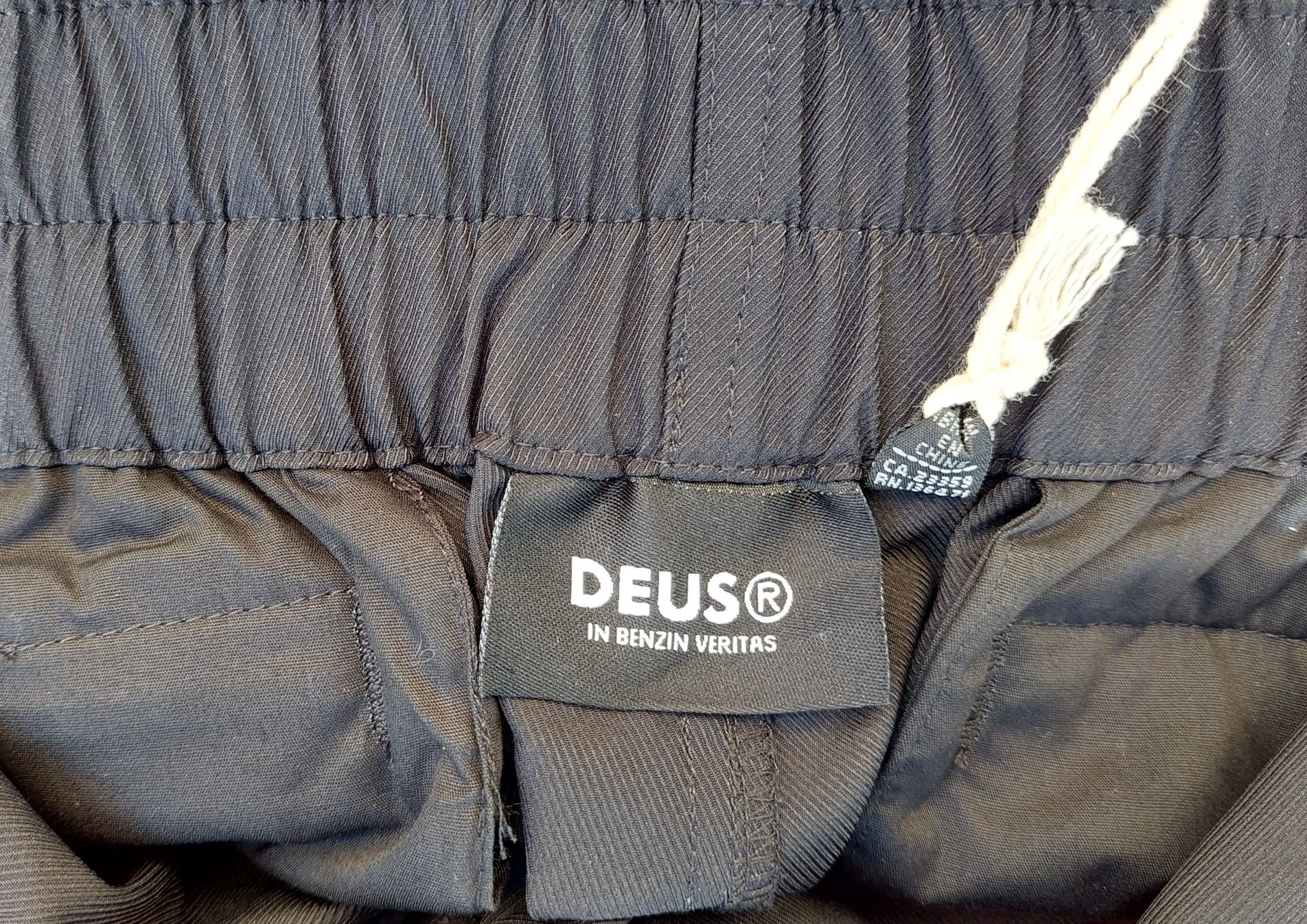 Deus  ex  machina