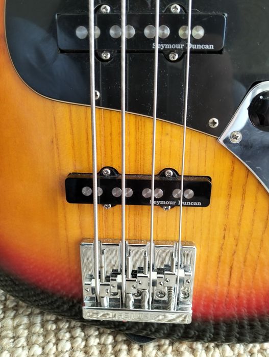 Fender Jazz Bass