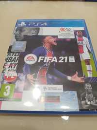 Gra FIFA 21 na PS4