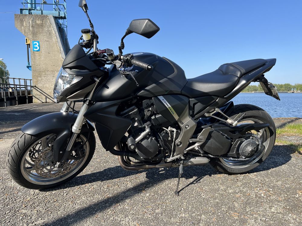 Sprzedam Honde CB1000R  2009r