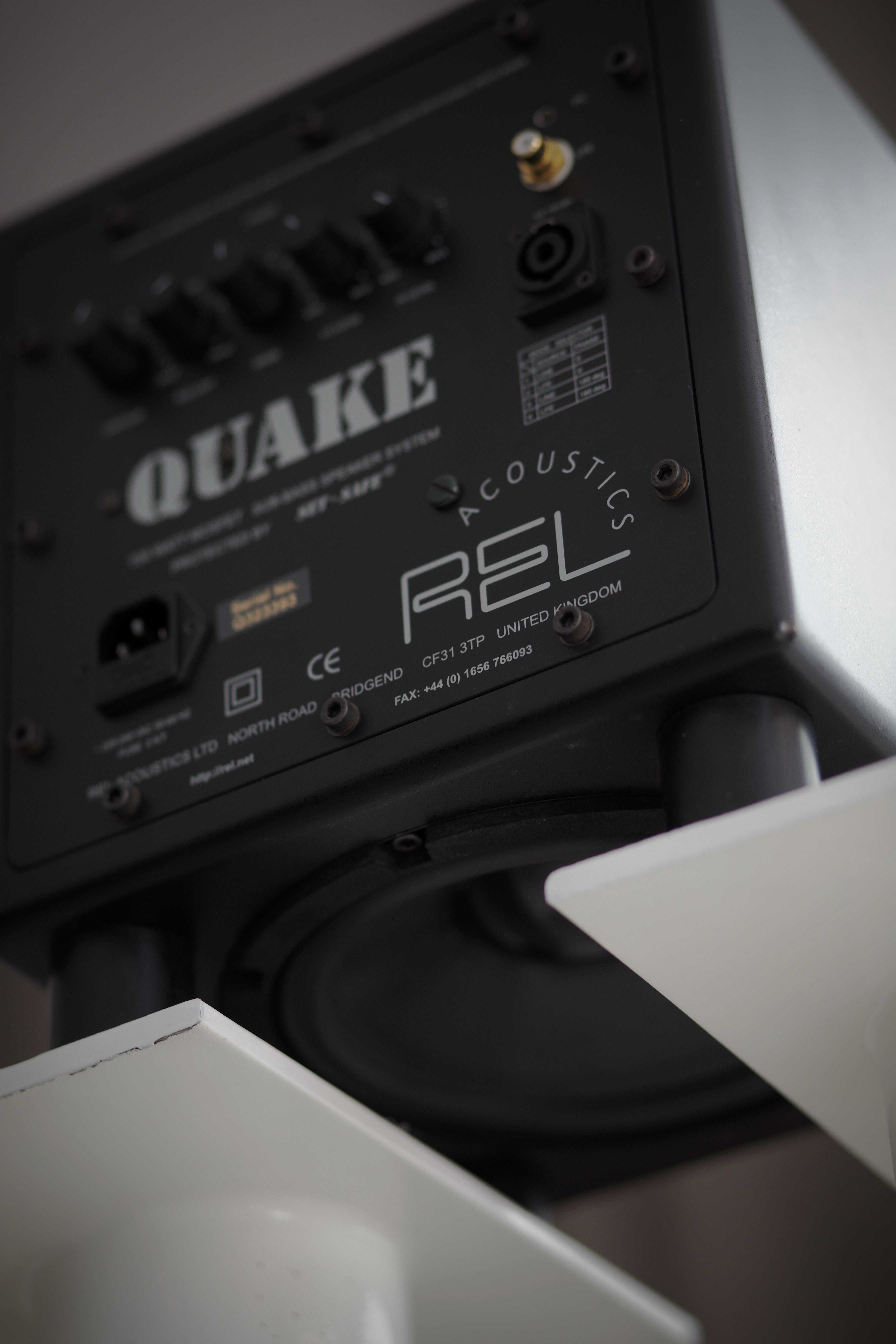 Subwoofer REL Quake