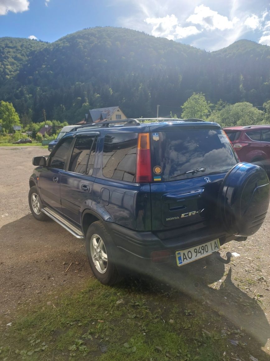 Продам HONDA CRV-1