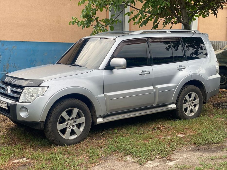 Mitsubishi Pajero Wagon
