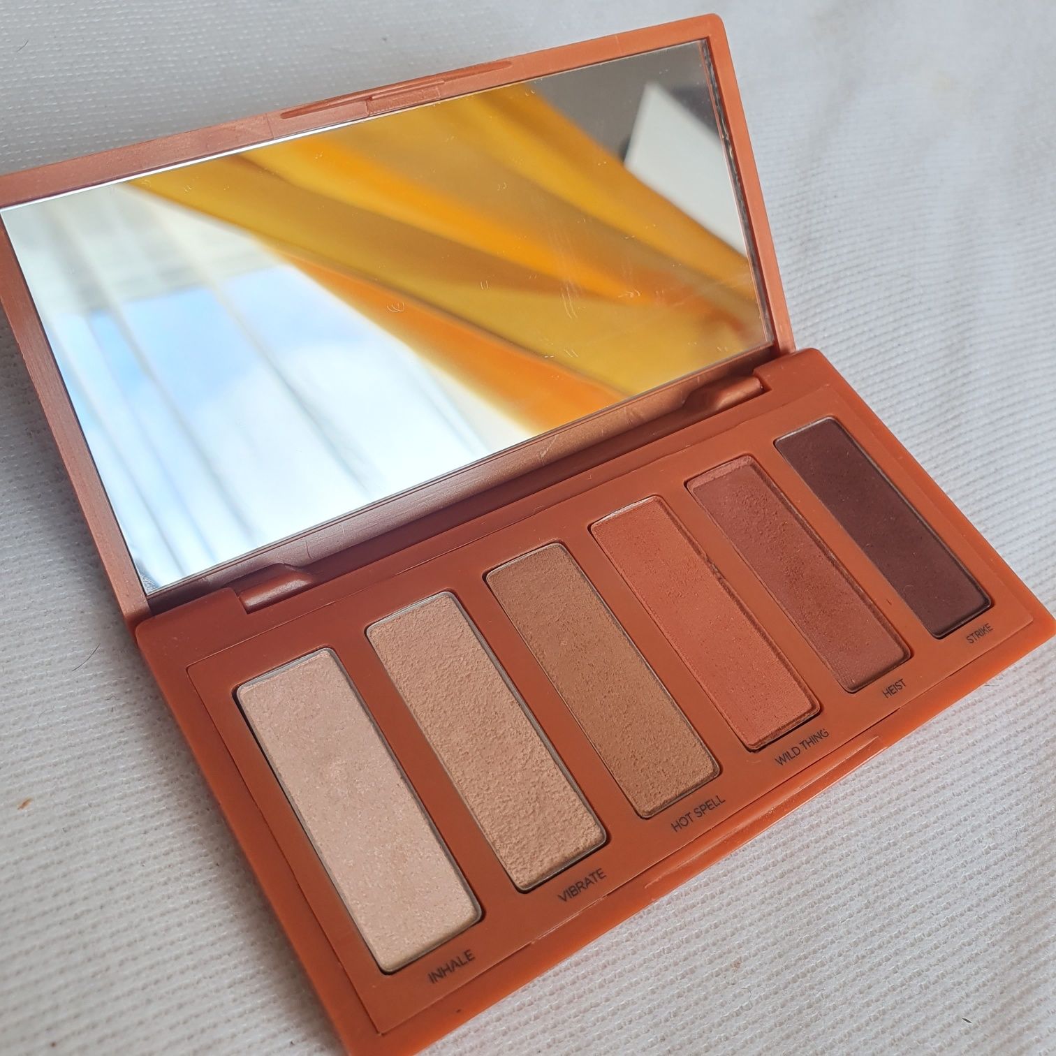 Urban Decay Naked Petite Heat Paletka cieni dopowiek