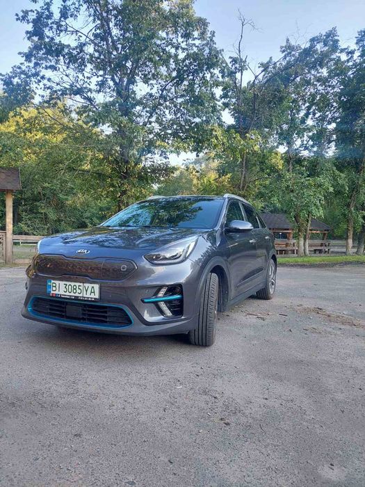 КІА NIRO 64 кВт максимальна комплектація