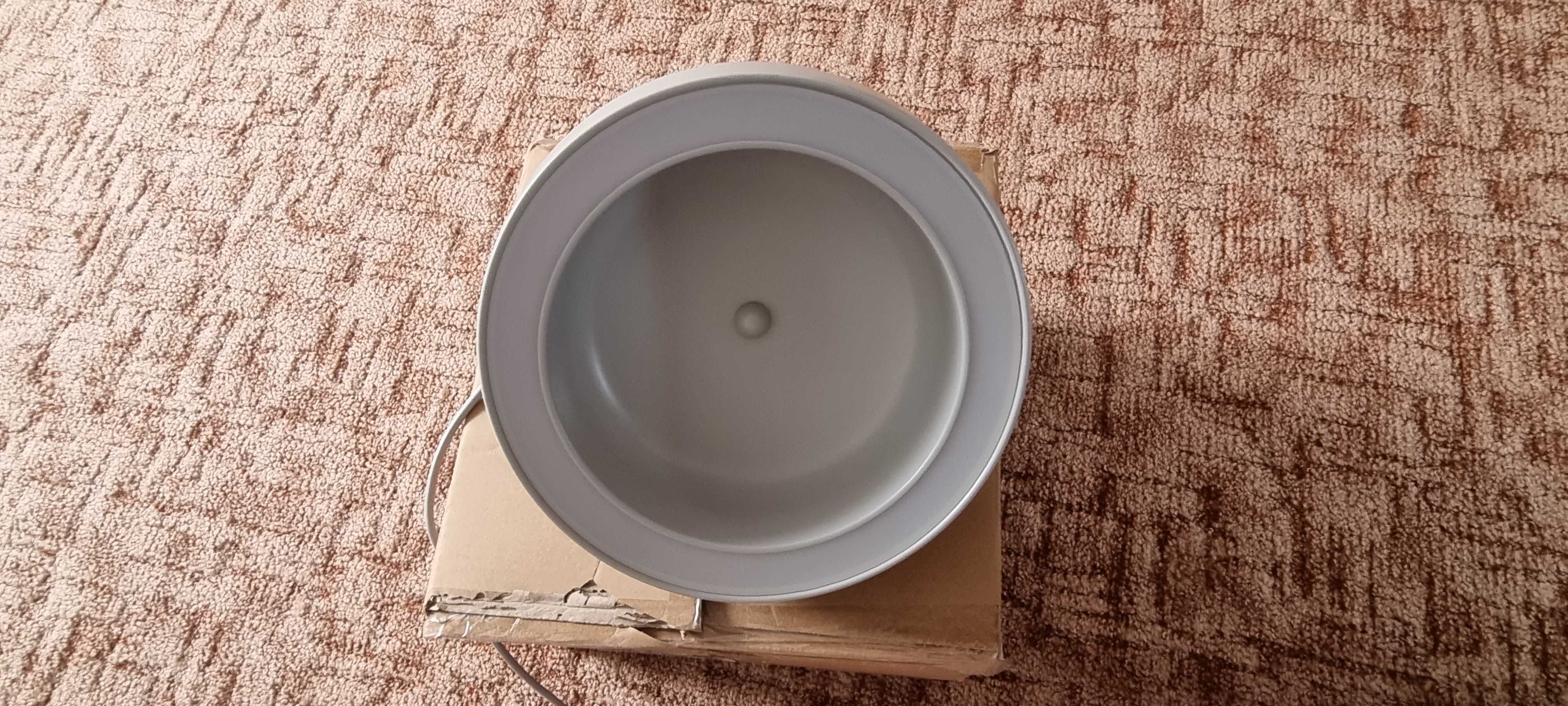 lampa wisząca nadblatowa LED z cieplym światłem