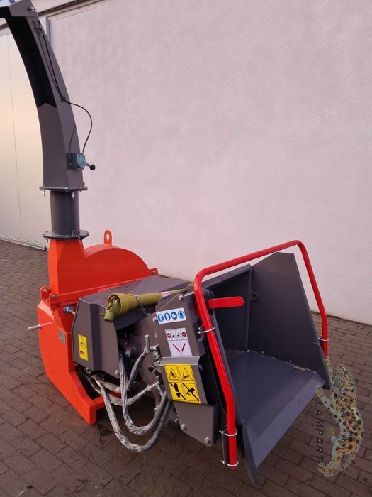 rębak rozdrabniacz rembak BX72R łuparka sieczkarnia gałezi drzewa