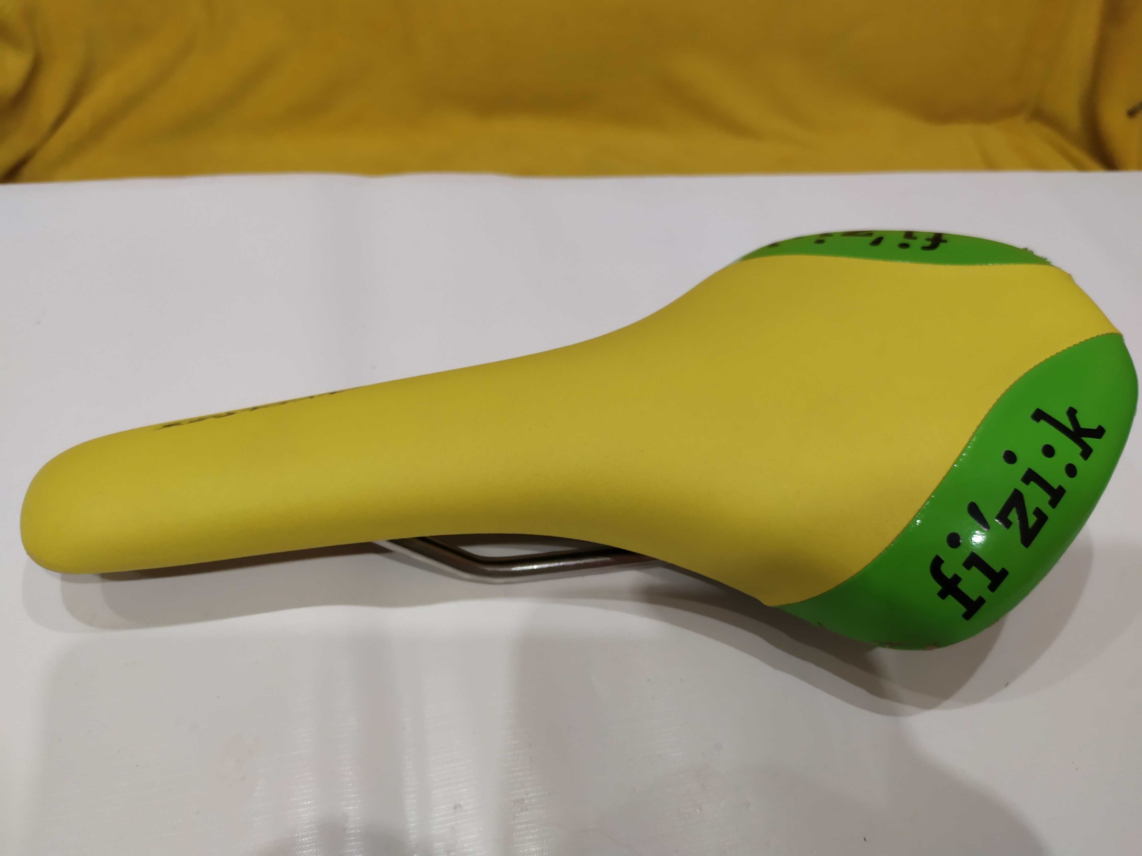 Седло  Fizik Antares Kium acid yellow/green glossy