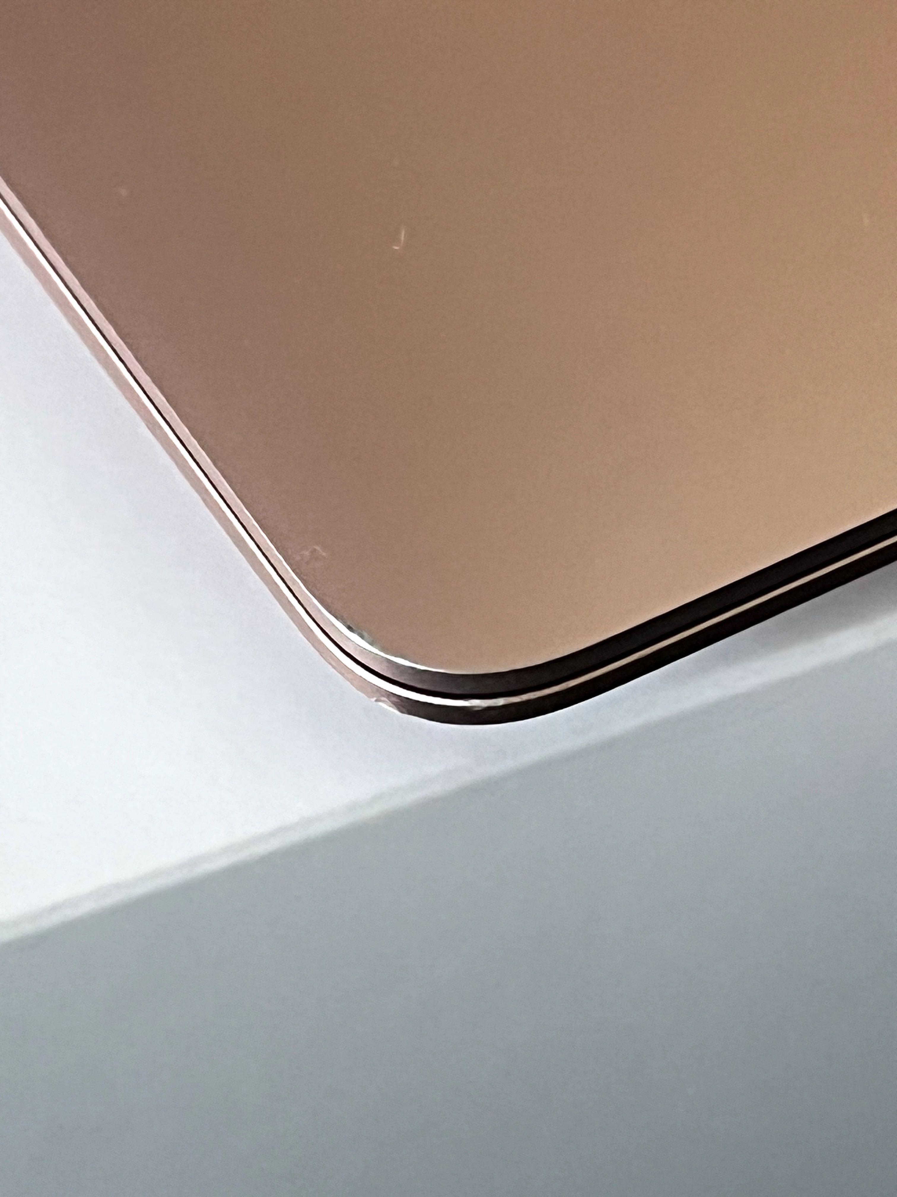 MacBook Air 13 z procesorem Intel Core i5 ósmej generacji